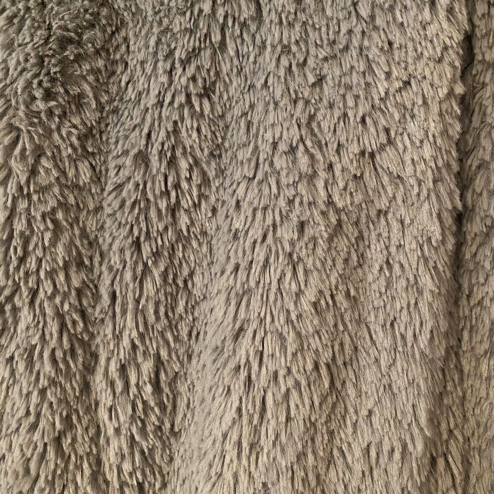 Teddy Bear Coat Womens Size M Kenneth Cole Gray Faux Fur Hooded Cozy Warm - Picture 2 of 9